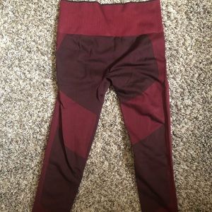 Workout leggings. High rise thick band, seamless